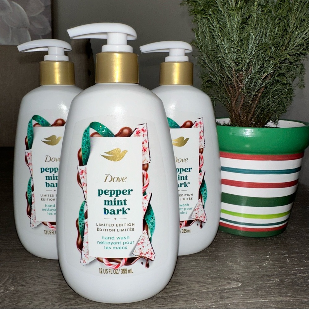 Dove Peppermint Bark Hand Soap-3 pk 12oz- LIMITED EDITION